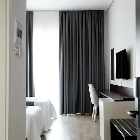 El Nacional Hotel Goranxi